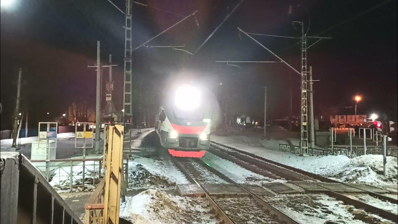 Савеловский вокзал большая волга расписание. Электричка Водники. Электричка Дубна Одинцово. Долгопрудный Дубна электричка. Дубна Савеловский вокзал.