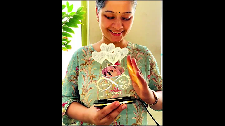 Top Anniversary Gift by MyPhotoPrint.in #couplegift