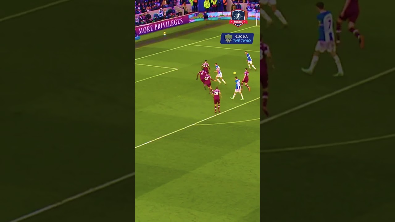 anime sex vú to Mitoma Kaoru ngôi sao mới nổi của Brighton & Hove Albion shorts
