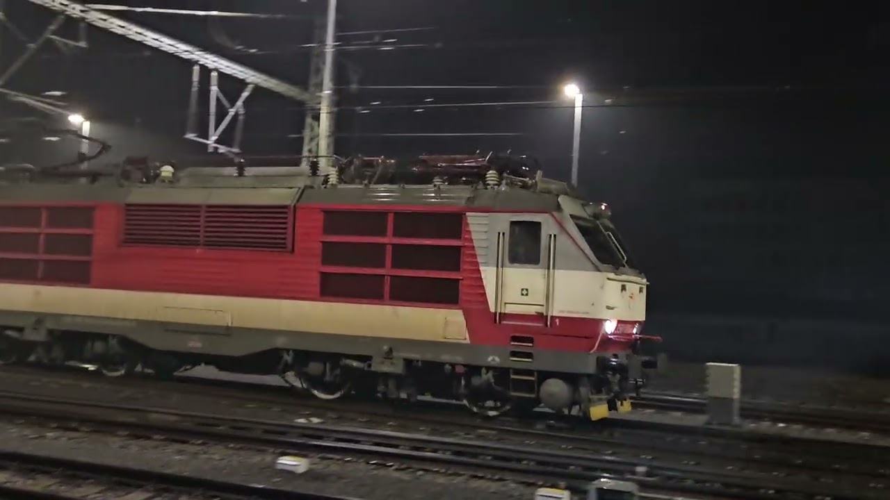 Odchod nočného rýchlika R680 z Humenného 