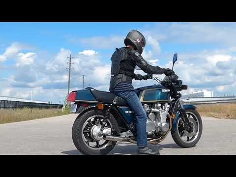 Kawasaki KZ1300 A1 with Delkevic 6-1 Exhaust