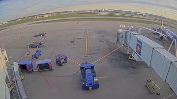 RAW | Surveillance video shows UPS plane crash - Jet bridge B15