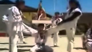 Demo ekskul tarung derajat SMAN 1 CIKEMBAR