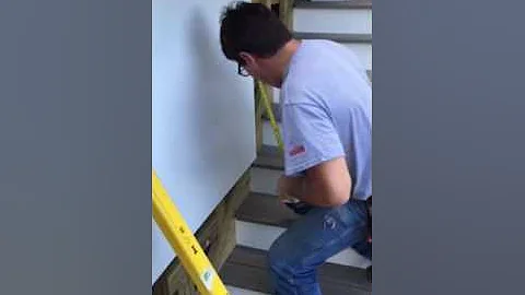 Scribing plywood around stairs