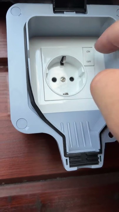 СРОЧНО КУПИ СЕБЕ такую розетку для улицы, будни электрика # ...