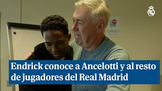 Endrick conoce a Ancelotti y al resto de jugadores del Real Madrid