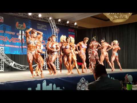 Tampa Pro 2016 Women's Bodybuilding Posedown!