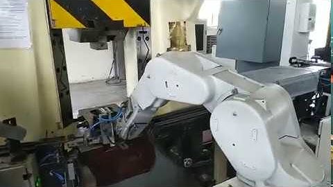 forge tableware production line automaticlly cnc forging hammer and Mitsubishi forging robot