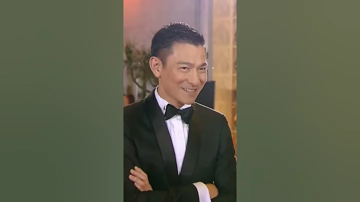 九年前#刘德华 携手#刘嘉玲 助阵香港小姐竞选，60岁这状态无敌了，采访时与刘嘉玲相谈甚欢，不愧是真正的顶流巨星👍🏻 - 天天要闻