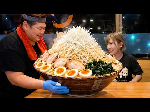 【大食い】過去最大＆高さも規格外！12kgの巨大もん吉ラーメンにチームえびまよで挑む！【海老原まよい】
