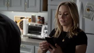 Logan/Veronica (4x05) Kitchen, Bike & Leo's Text