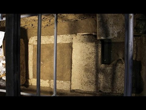 Video: In Un'antica Tomba Greca Sono Stati Trovati I Testi Di Antiche Maledizioni - Visualizzazione Alternativa