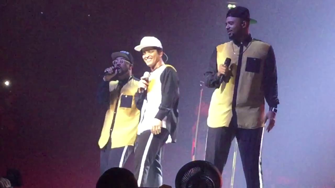 Bruno Mars ~ That's What I Like ~ Manchester ~ 2/5/17