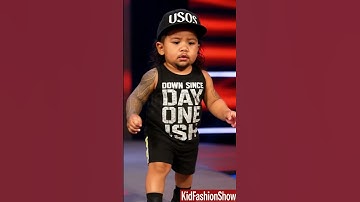 Logan Paul vs Jey Uso Entrance 😍😍 #loganpaul #jeyuso #wweraw