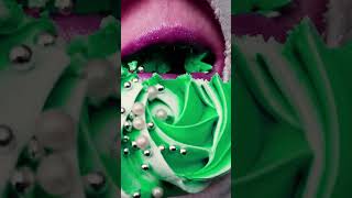 Asmr Pink Meringue Cookies Flower Sweet Eating Sounds - Sound Asmr Green