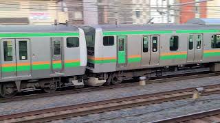 E231系1000番台K-15編成 E233系3000番台E55編成 鶯谷駅 通過シーン