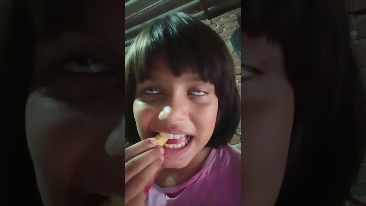 My bhukkad sister 😂😂😂🤣🤣😂😂🤣