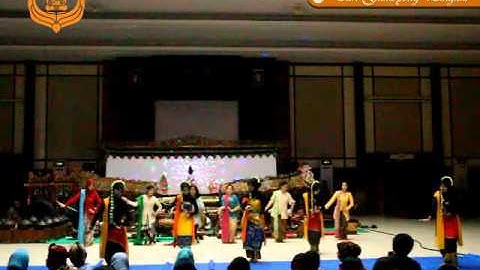 Gambyong Pangkur with Alumni PSTK-ITB