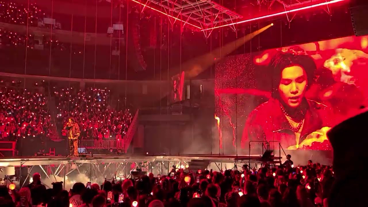 AgustD | Suga - Burn It @ UBS Day 2