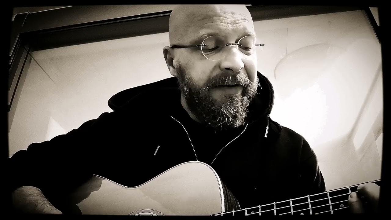 Écoute moi camarade /Mohamed Mazouni, reprise par Rachid taha chanté par LESNAUS Écoute moi camarade /Mohamed Mazouni, reprise par Rachid taha chanté par LESNAUS