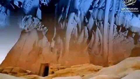 شیخ عبداباسط عبدالصمد،تلاوت استثنایی فوق العاده زیبای سوره مبارکه الحاقه آیات  1  الی  18 ب زیر نویس