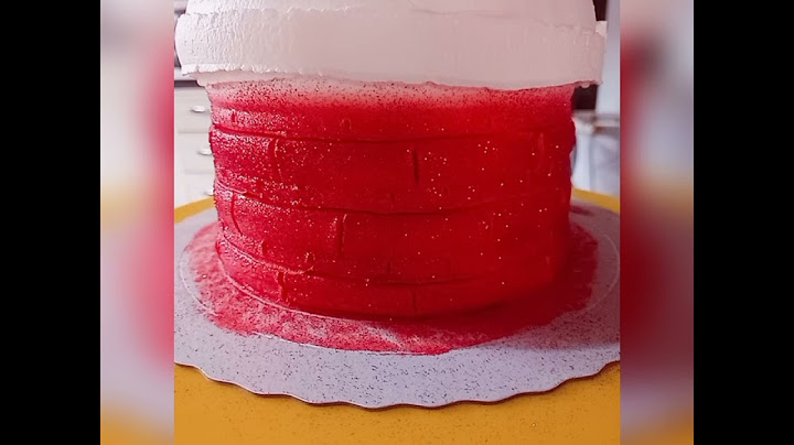 Bolo Natalino para mêsversario tema "meu primeiro natal"