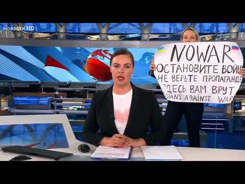 Женщина ворвалась в студию Первого канала во время прямого эфира! Подробности