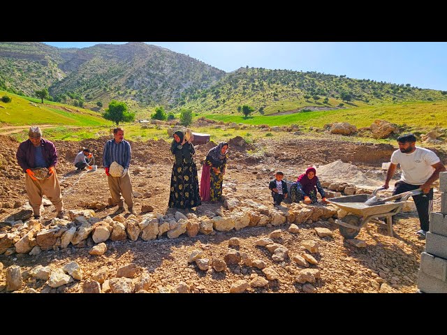 Chinese stone for a nomadic house in the mountains#building class=