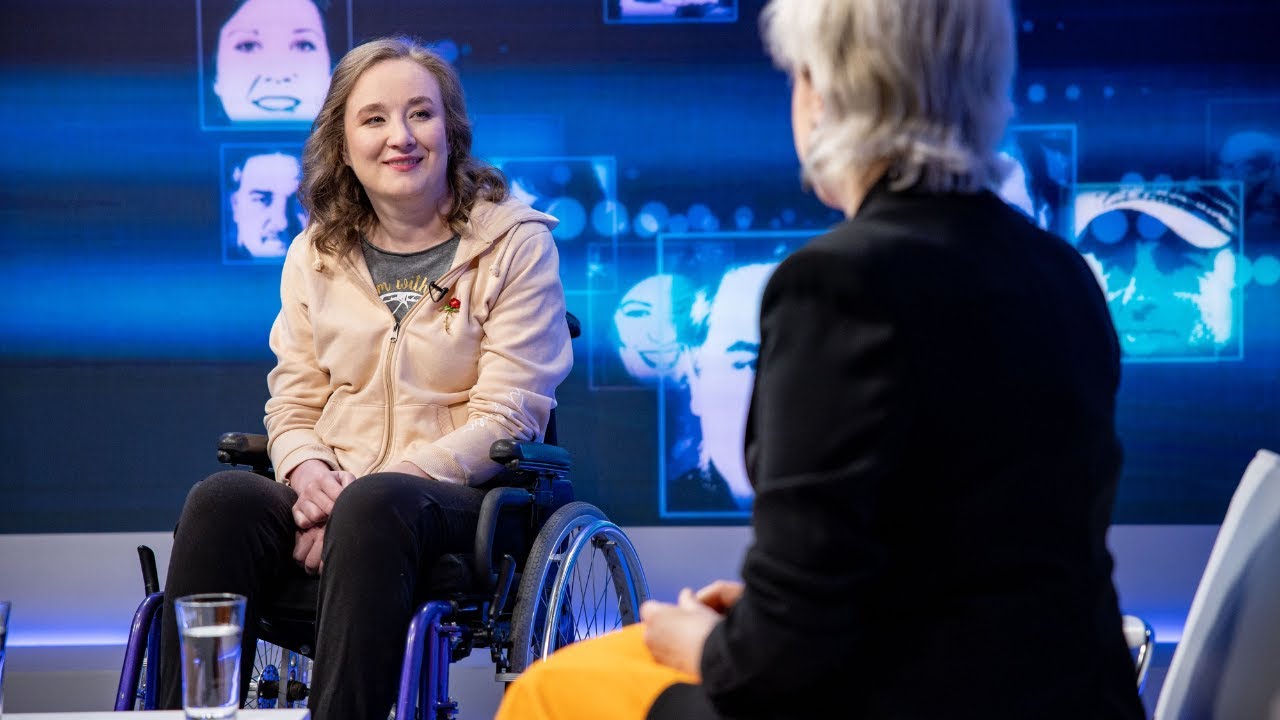 РЕАЛЬНАЯ ИСТОРИЯ Как рассеянный склероз изменил жизнь Светланы - YouTube