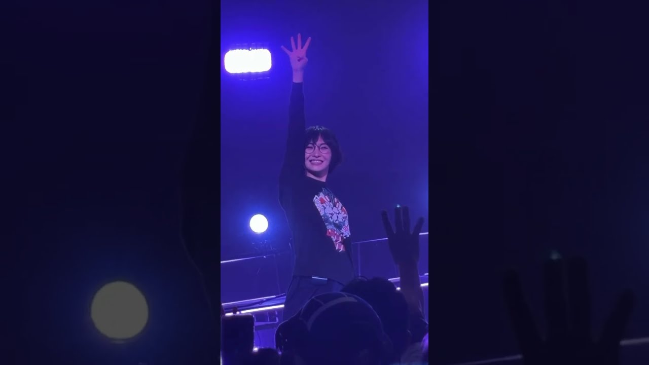 新しい学校はすゝむツアー広島　新しい学校のリーダーズ　Forever Sisters