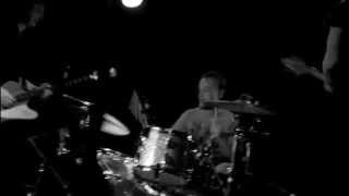 Video thumbnail of "The Datsuns - Freeze Sucker @ Ayers Rock Boat"