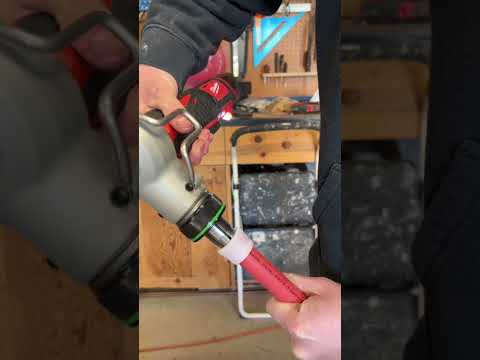 Как соединить Pex A (расширительный Pex) #сделайсам #строительствостроительство #сантехника