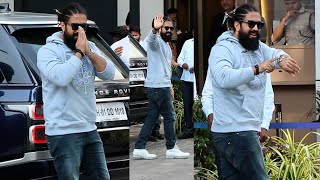 Rocking Star Yash New Look | Yash Super Stylish Visuals Spotted @ Mumbai | Manastars