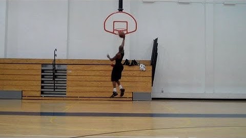 Dre Baldwin: Left/ Weak Hand Reverse Up & Under Layup Pt. 2 | Layups Drill NBA Workouts Derrick Rose