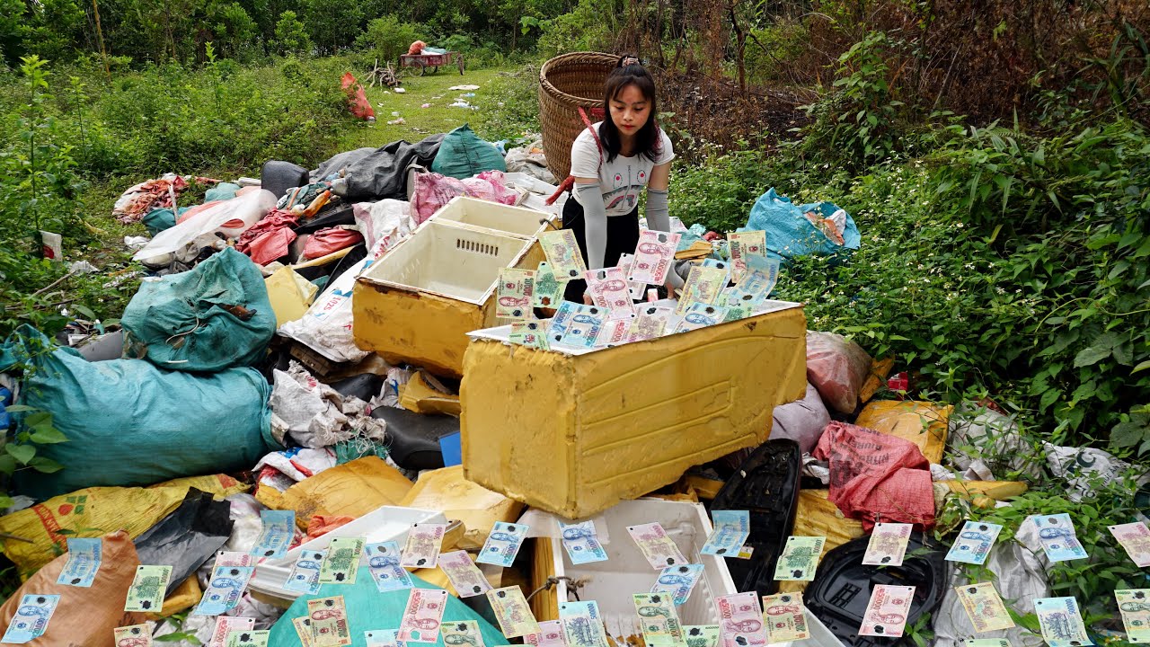 REWIND TIMELAPSE - Poor girl found many valuable items in many giant garbage dumps