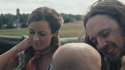 Linnea Pihl – Your Radio (Official Music Video)