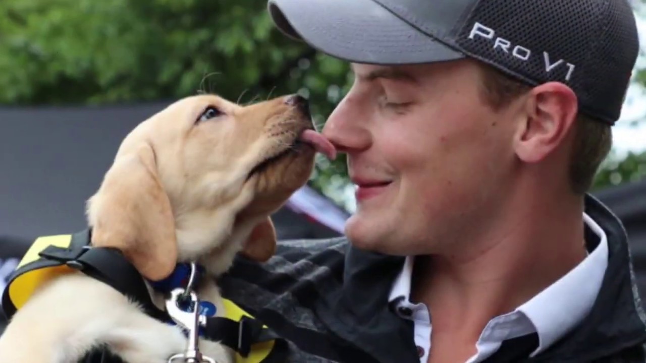 Islanders Team Up with America's VetDogs to Raise Fourth Puppy