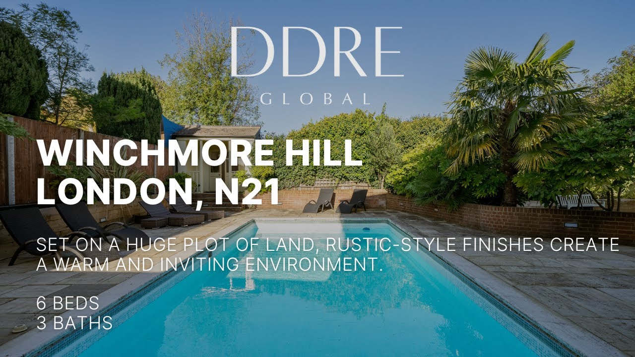 Stunning Home With An Outdoor Pool!!