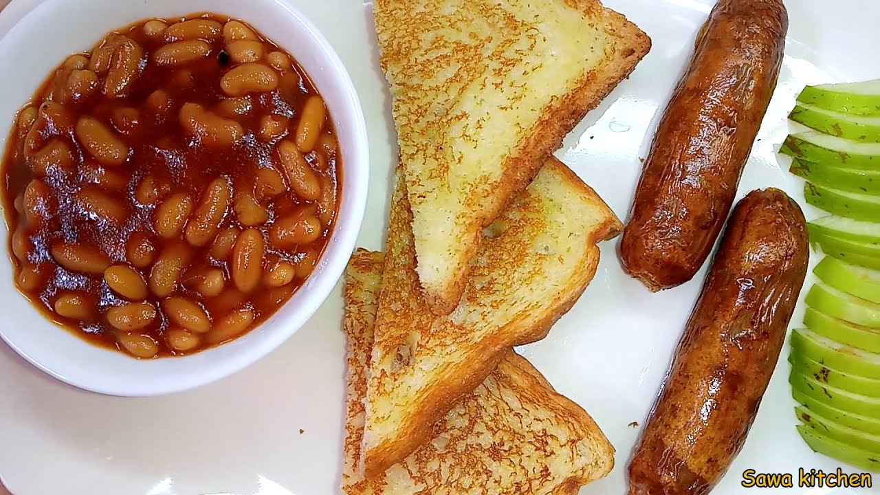 BREAKFAST RECIPE|| HOMEMADE BAKED BEANS, BREAD TOAST &amp; SAUSAGES|| SAWA ...