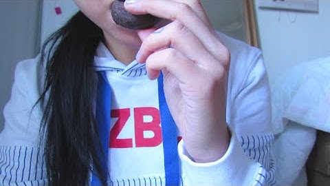 ASMR (Close Up Binaural | No Whisper) - Chocolate Covered Mini Donuts