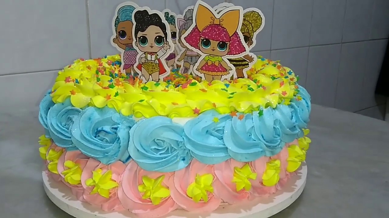 Bolo de aniversário infantil simples