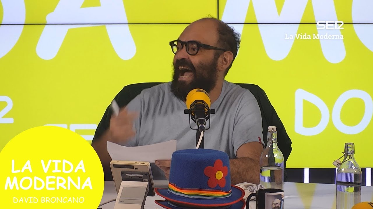 Ignatius: "Un chino tosiendo. UN CHINO TOSIENDO" 