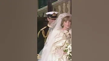 Charles And Diana Wedding Diana S Awkward Moment 1981 