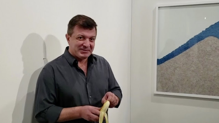 Artist eats $150,000 banana in Florida