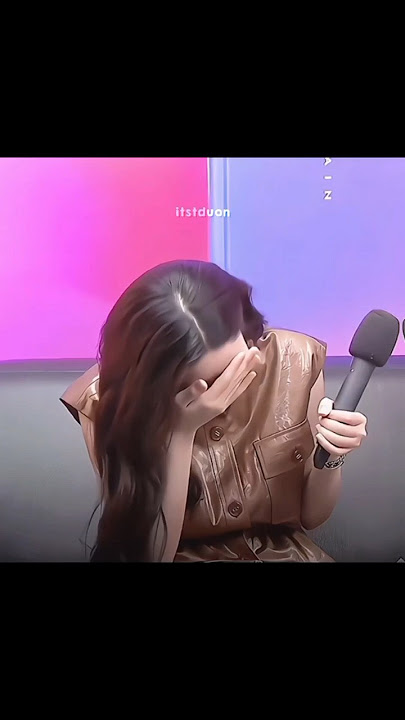 Orm : I like P’Ling fingers💗🫠 #lingorm #linglingkwong #ormkornnaphat #shying #couple #girlslove