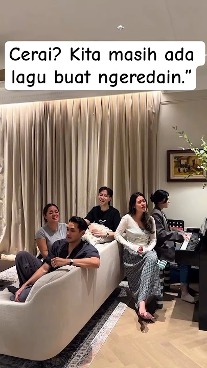 Tolong jangan stalk artis ini via lagu — tapi boleh replay 100x.” 🔁