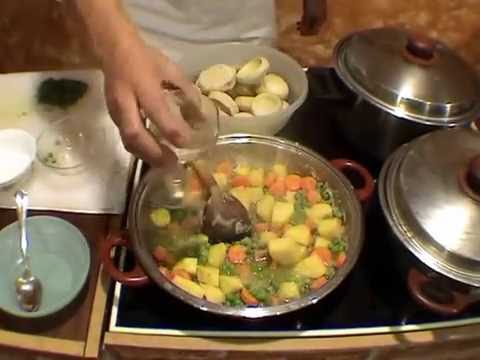 Βίντεο: Πώς να φτιάξετε τηγανίτες αγκινάρας και καρότου της Ιερουσαλήμ