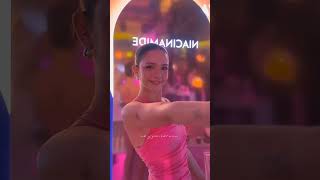 Kıvrak Bedenini Oynat Şfet Şfettt Şfetbeniöneçıkart Şfetedüşçekme