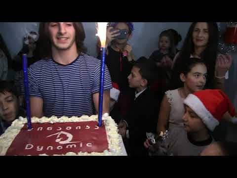 DYNAMIC- დინამიკა, ტორტის დაჭრა