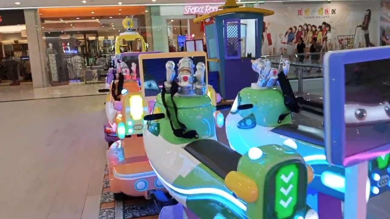 Suasana Mantos 5 Februari 2026 Mall Manado Town Square di Kota Manado